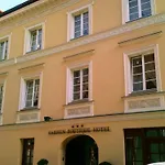Garden Boutique 3* Posen